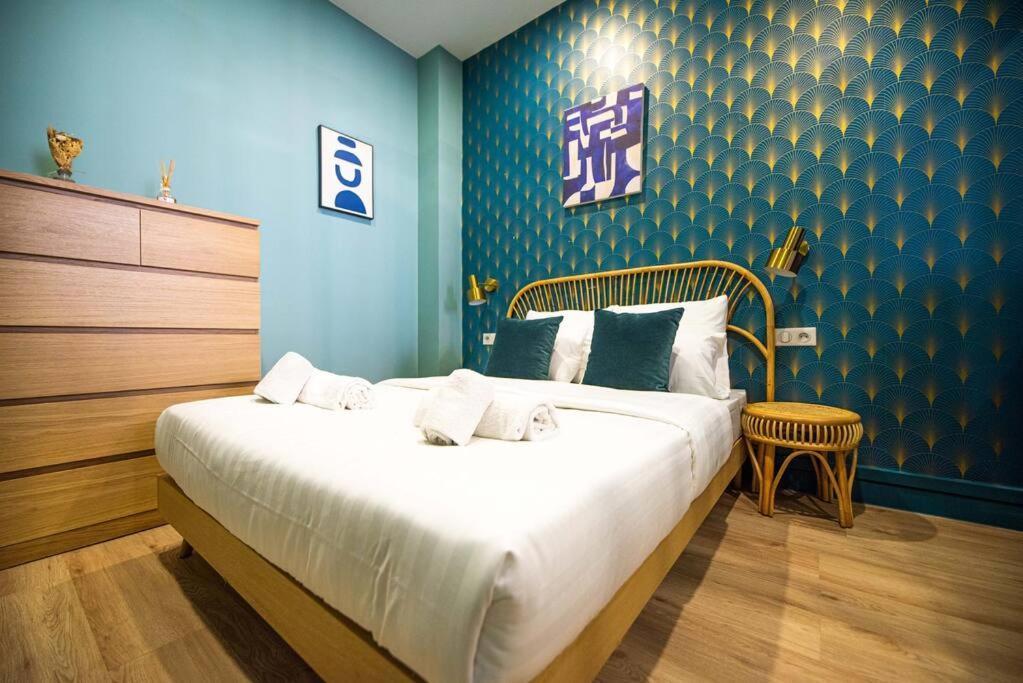 Beautiful Close To Eiffel Tower Parigi